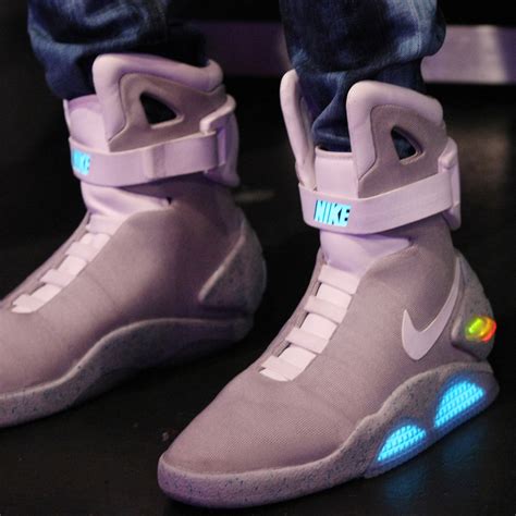 nike back to future shoes